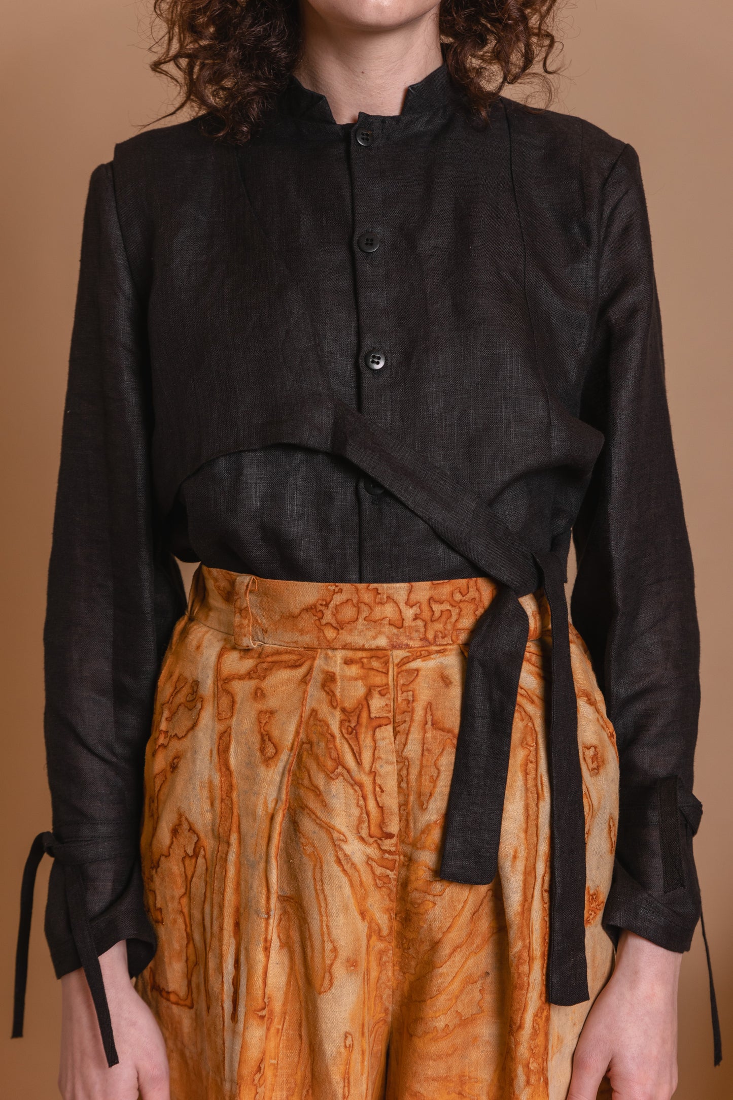 Seraph blouse | Free prisoner
