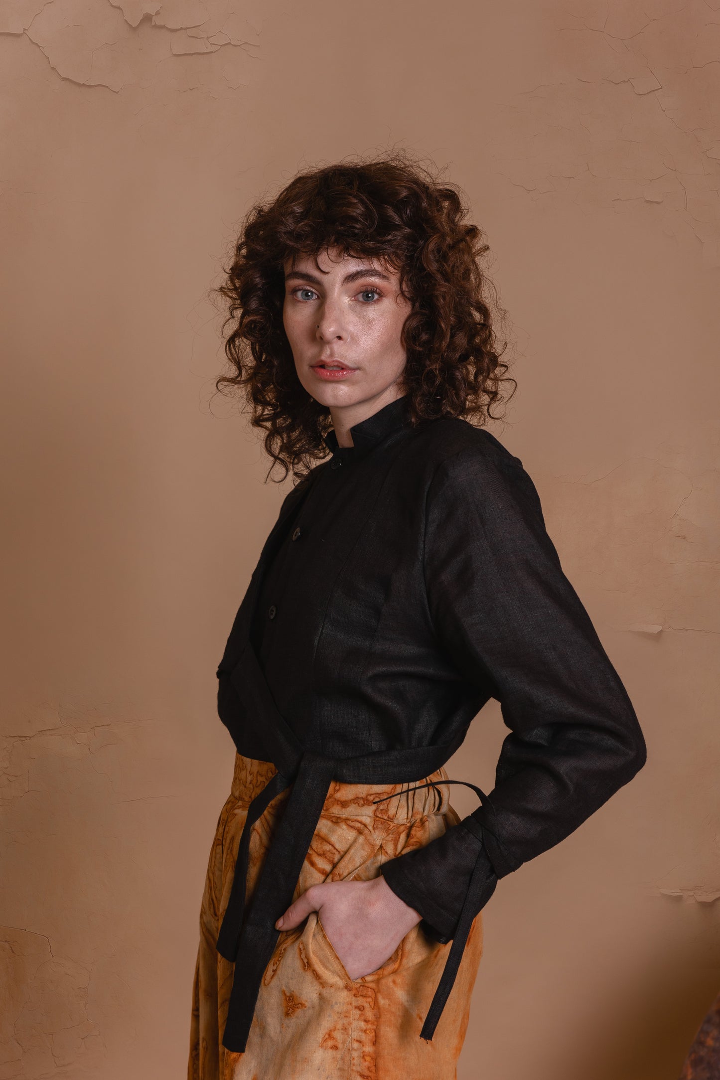 Seraph blouse | Free prisoner