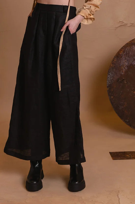 Agar trouser | Free prisoner