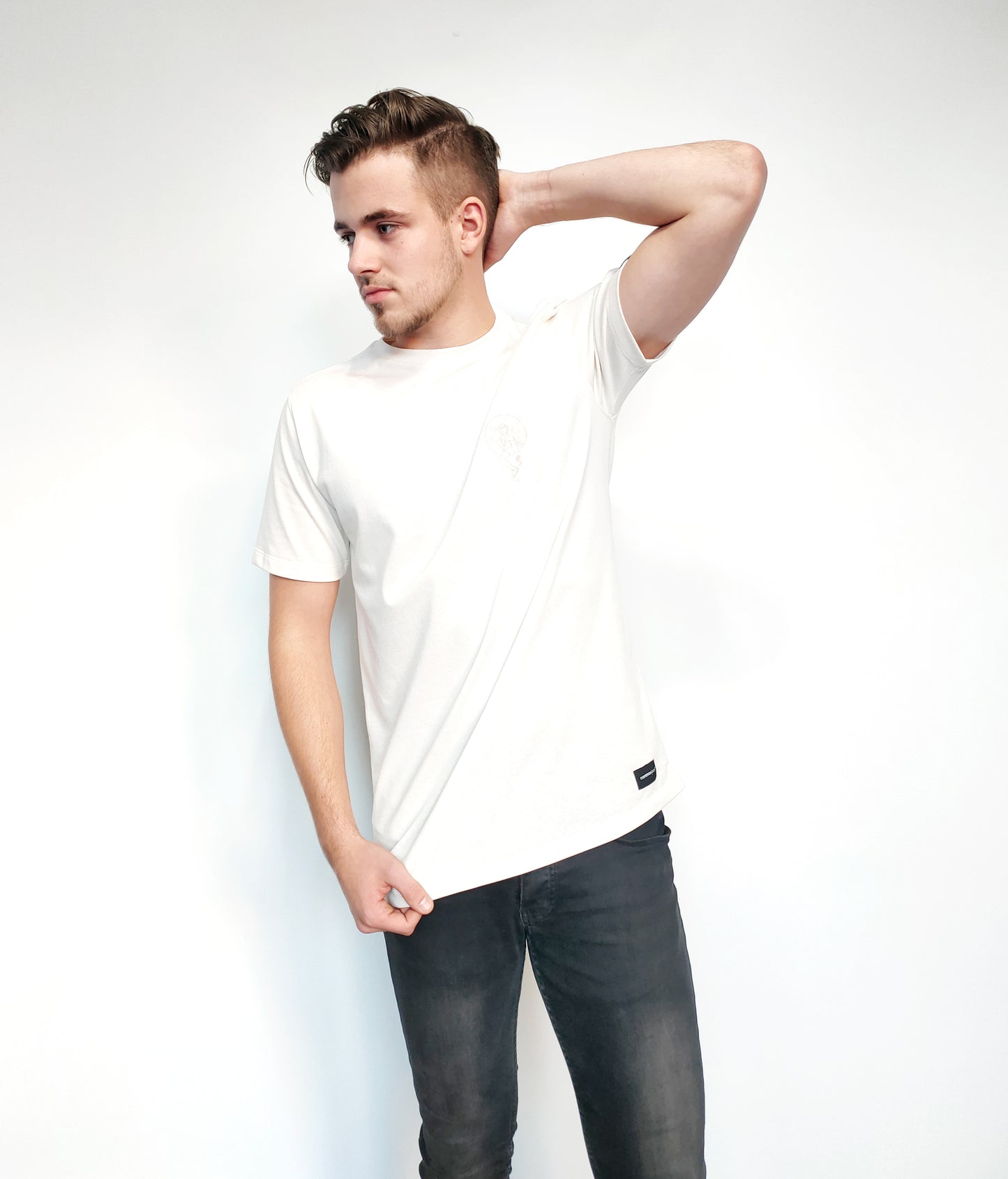 common|era t-shirt hiland creme