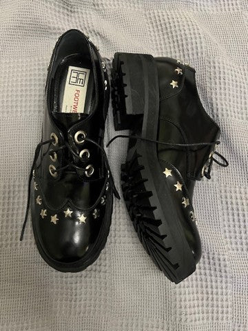 men shoe with studs