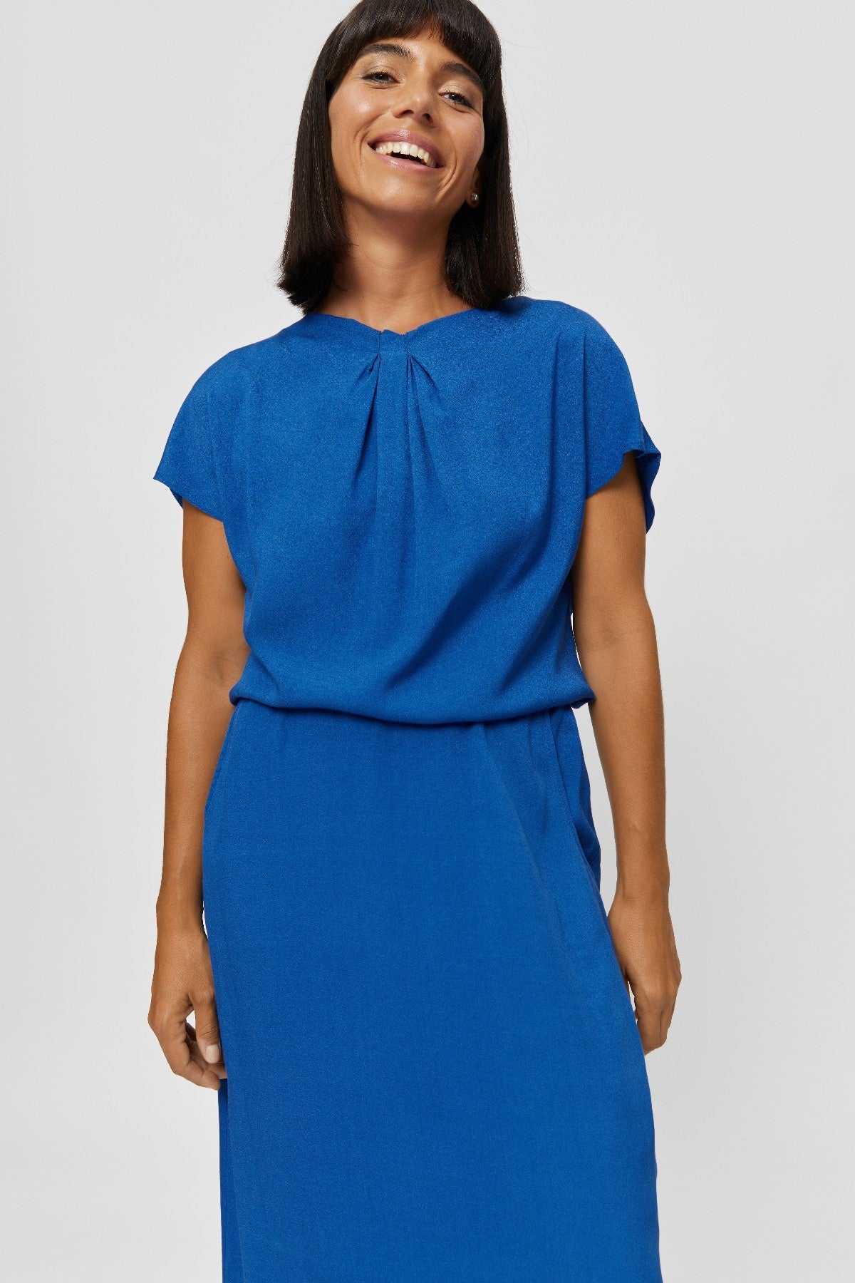 Amy | Midi Dress with Pencil Skirt and Neckline Detail in Classic Blue