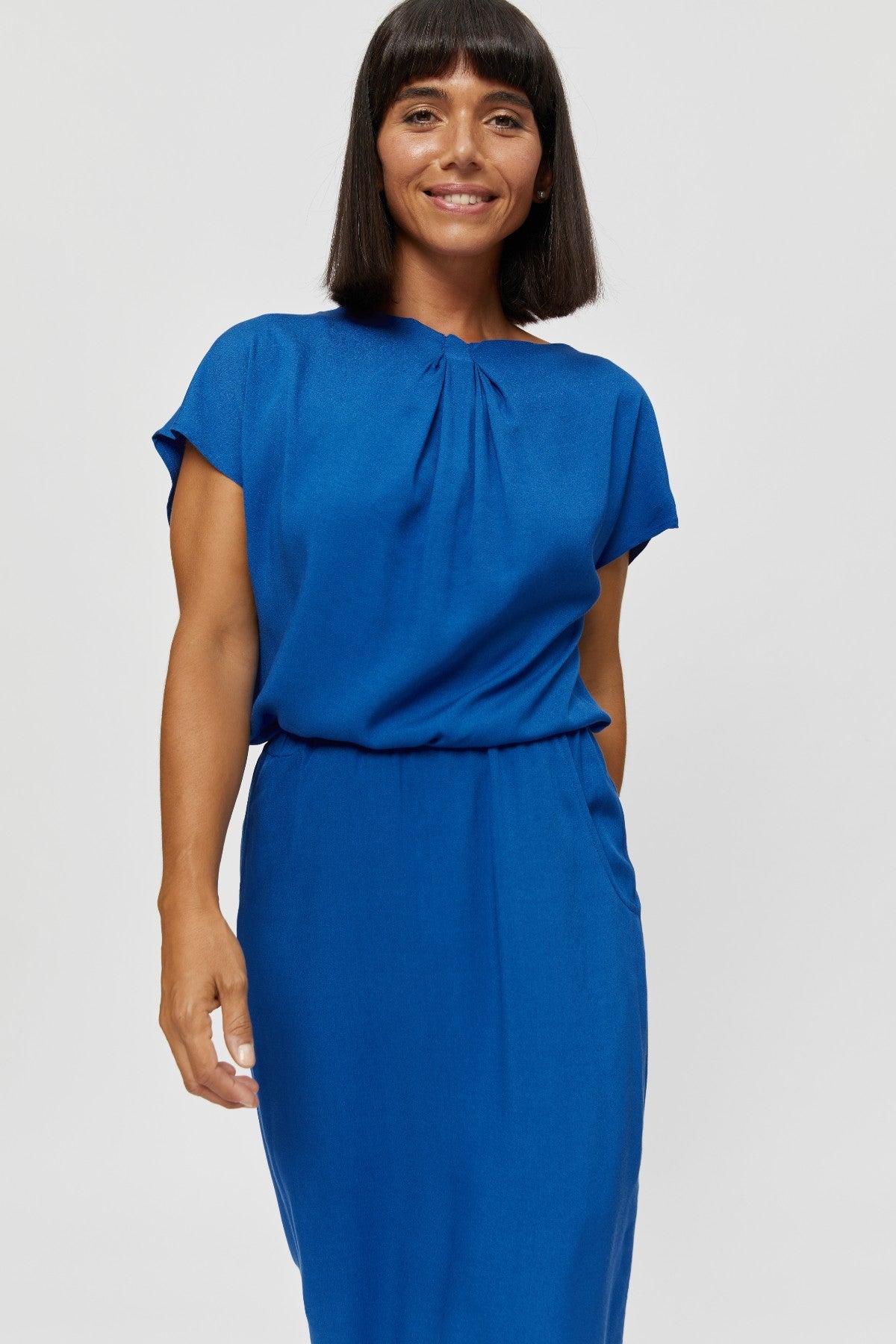 Amy | Midi Dress with Pencil Skirt and Neckline Detail in Classic Blue