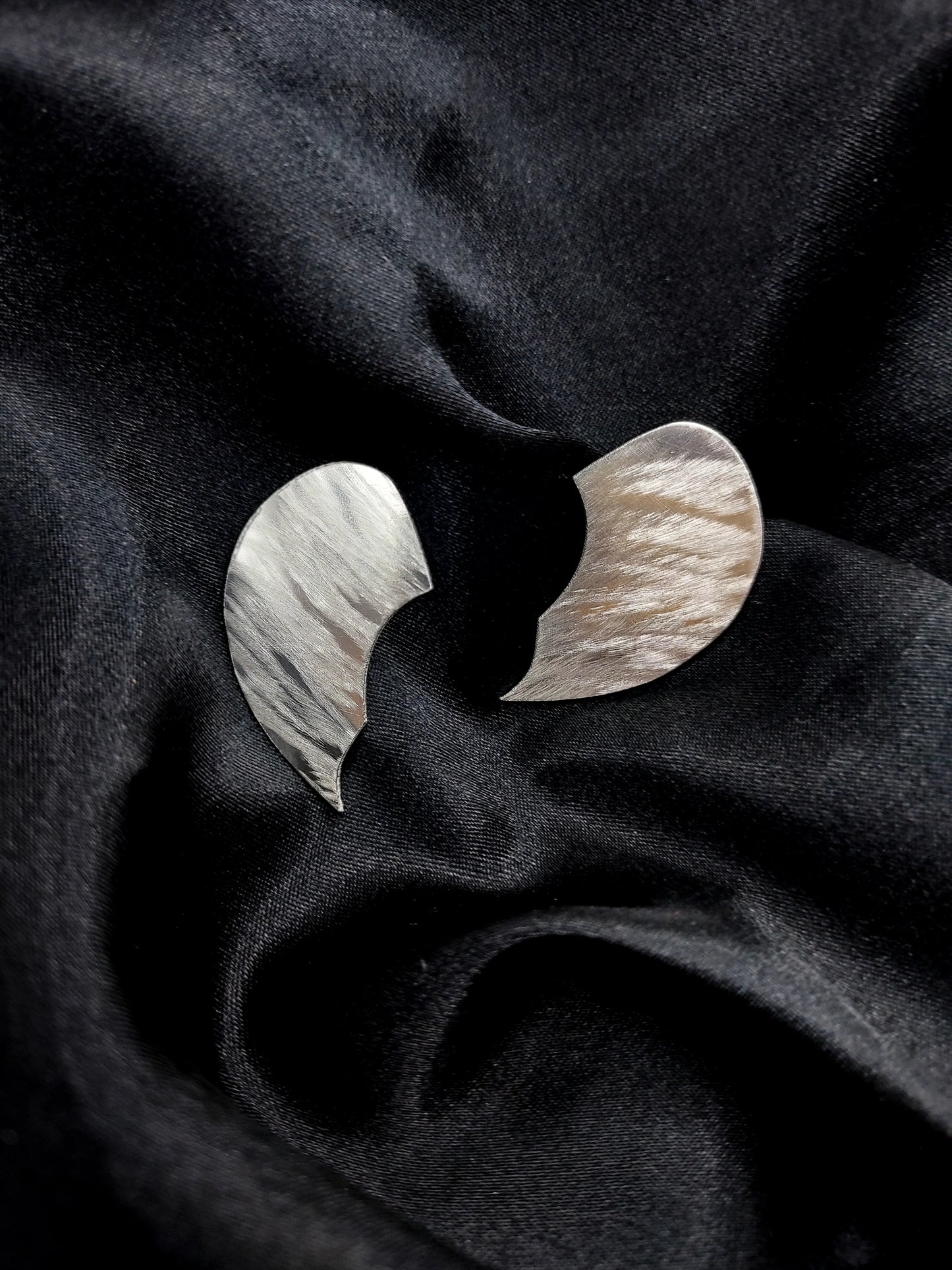 Vlerk - ear studs | Fien Demuynck Juwelen